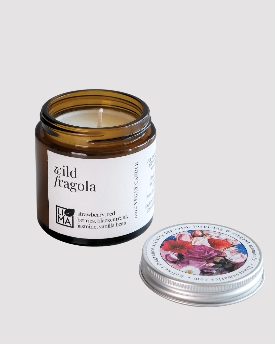 
                  
                    Kleine Kerze wild Fragola mit Erdbeerduft
                  
                