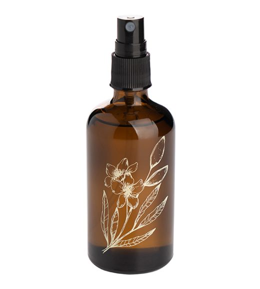 
                  
                    Organic almond oil
                  
                