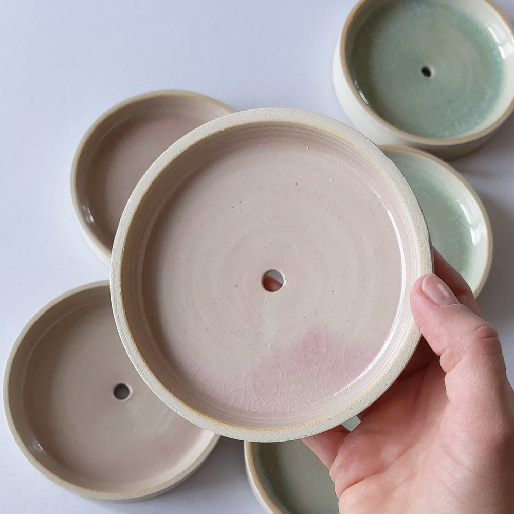 
                  
                    Keramik Seifenschale rund rosa
                  
                